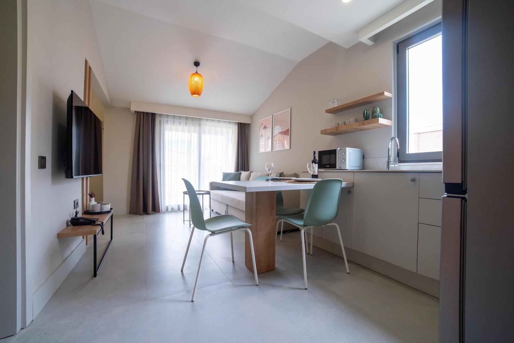 Bomo Suites Antalia Esterno foto