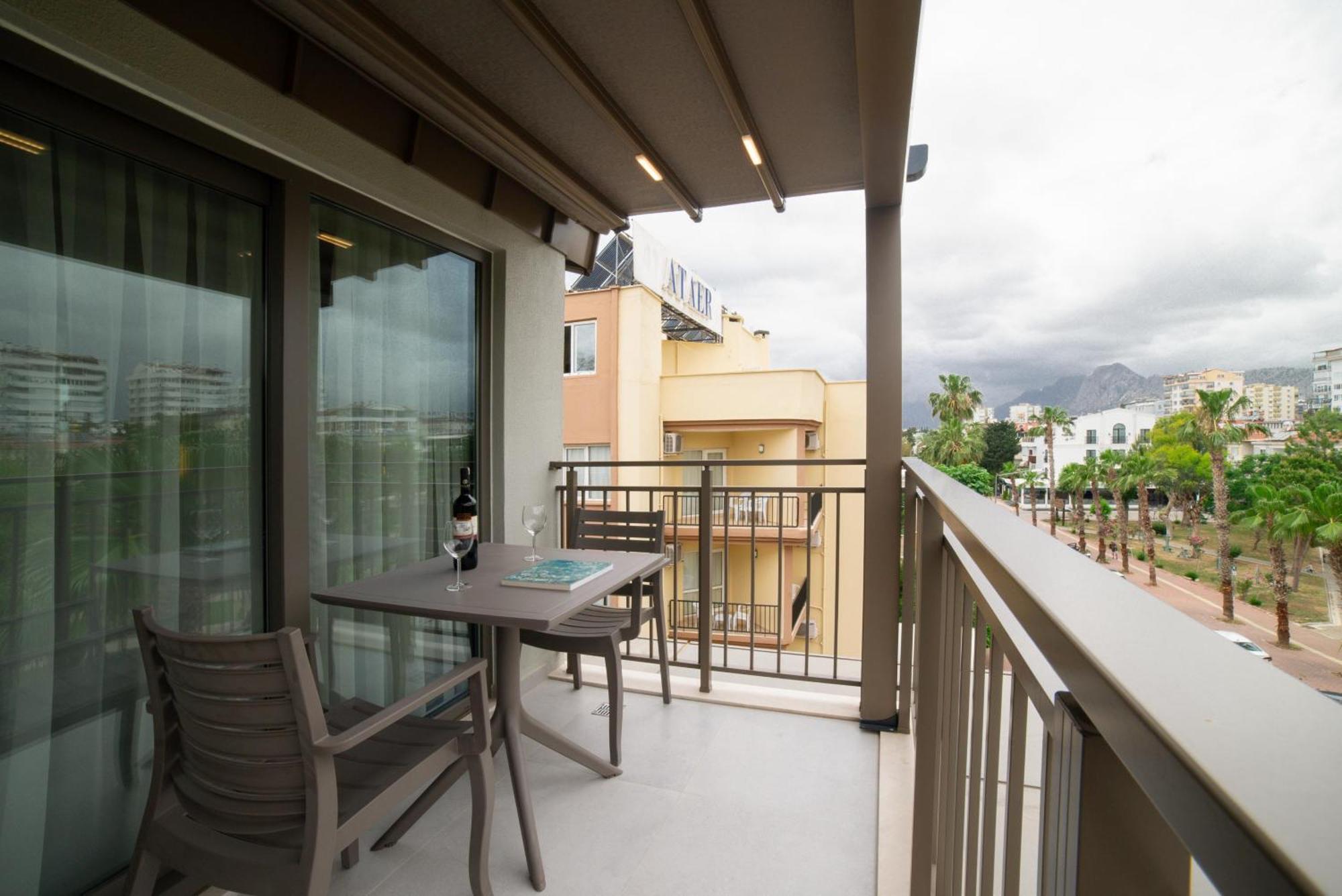 Bomo Suites Antalia Esterno foto