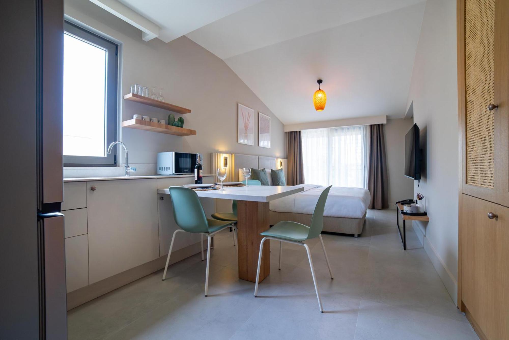 Bomo Suites Antalia Esterno foto